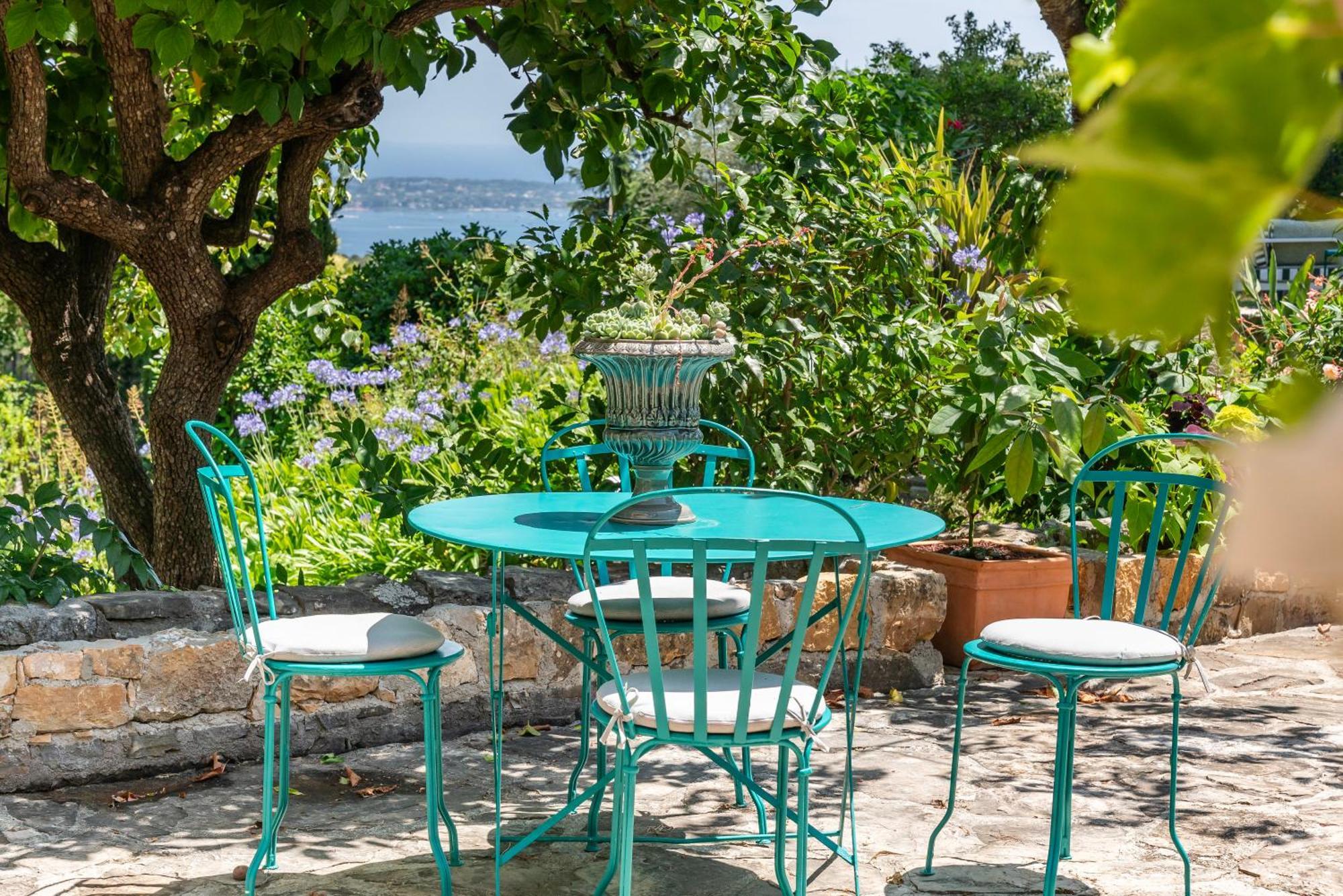 Domaine Des Encourdoules Vallauris