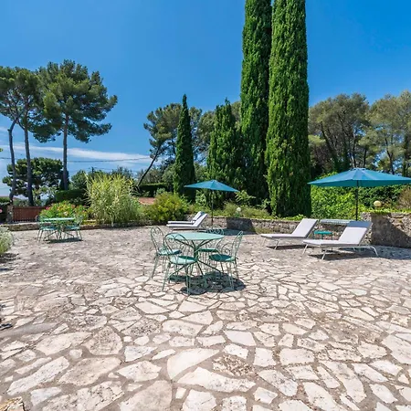 Domaine Des Encourdoules Hotel Vallauris Exterior photo